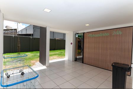 Apartamento à venda com 42m², 2 quartos e sem vagaÁrea Comum - Minimercado