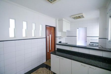 Apartamento à venda com 124m², 3 quartos e 1 vagaCozinha 