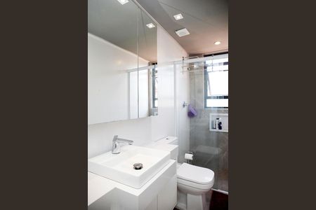 Apartamento à venda com 75m², 2 quartos e 1 vagaBanheiro 1