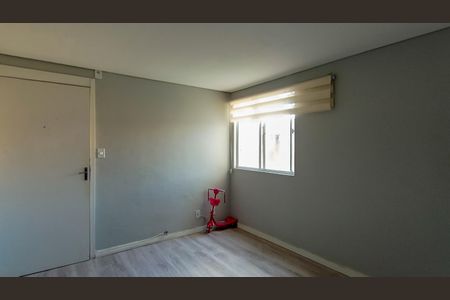 Sala de apartamento para alugar com 2 quartos, 42m² em Glória, Porto Alegre
