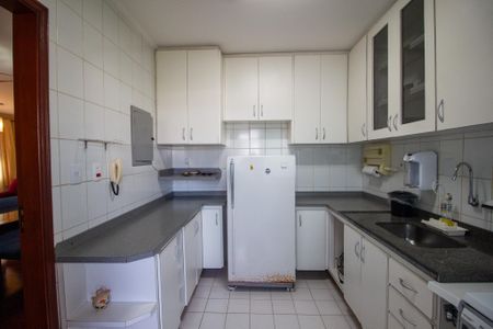 Apartamento para alugar com 78m², 3 quartos e 2 vagas Apartamento para alugar com 78m², 3 quartos e 2 vagasCozinha