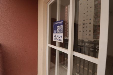 Apartamento para alugar com 52m², 2 quartos e 1 vagaFachada