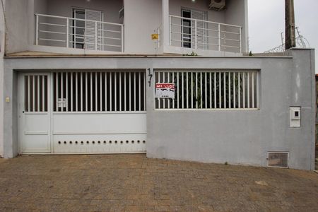 Casa para alugar com 130m², 3 quartos e 1 vagaFachada