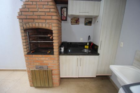 Casa para alugar com 130m², 3 quartos e 1 vagaÁrea de Serviço