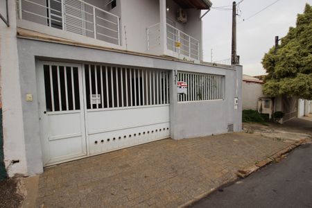 Casa para alugar com 130m², 3 quartos e 1 vagaFachada