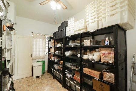 Casa à venda com 396m², 5 quartos e 8 vagasQuarto 5