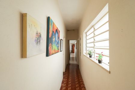 Casa à venda com 396m², 5 quartos e 8 vagasCorredor