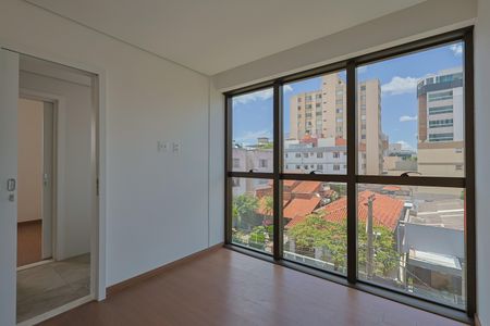 Apartamento à venda com 83m², 3 quartos e 2 vagasQuarto 2