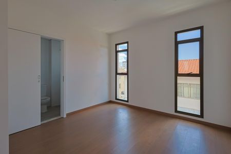 Apartamento à venda com 83m², 3 quartos e 2 vagasSuíte