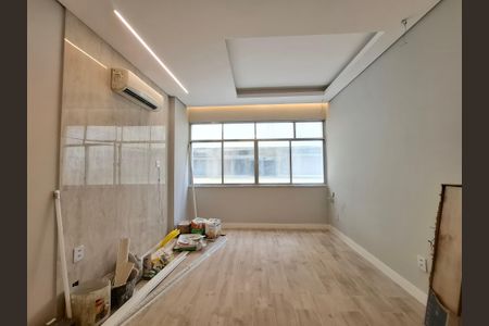 Apartamento à venda com 25m², 1 quarto e sem vagaSala/Quarto 