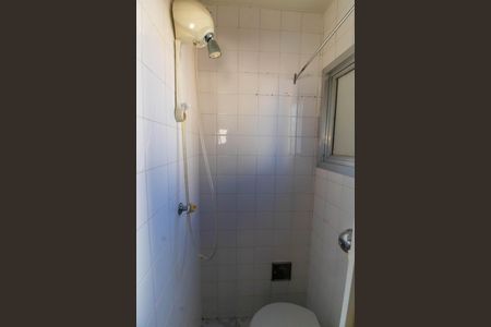 Apartamento à venda com 106m², 2 quartos e sem vaga Apartamento à venda com 106m², 2 quartos e sem vagaBanheiro de serviço