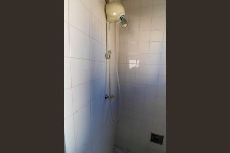 Apartamento à venda com 106m², 2 quartos e sem vaga Apartamento à venda com 106m², 2 quartos e sem vagaBanheiro de serviço