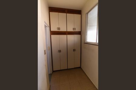 Apartamento à venda com 106m², 2 quartos e sem vaga Apartamento à venda com 106m², 2 quartos e sem vagaÁrea de Serviço