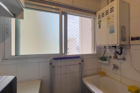 Apartamento à venda com 140m², 3 quartos e 2 vagasÁrea de serviço 