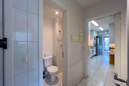 Apartamento à venda com 140m², 3 quartos e 2 vagasÁrea de serviço 