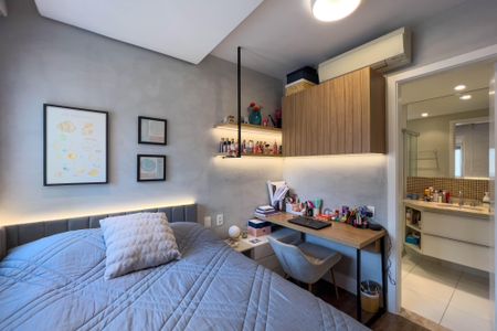 Apartamento à venda com 140m², 3 quartos e 2 vagasQuarto 2