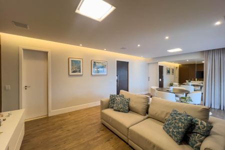 Apartamento à venda com 140m², 3 quartos e 2 vagasSala