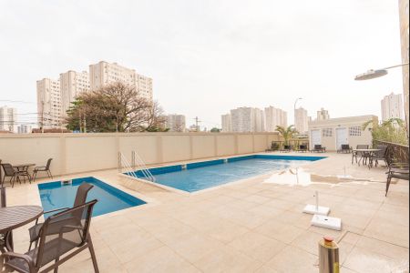 Apartamento à venda com 128m², 2 quartos e 4 vagasÁrea comum - Piscina