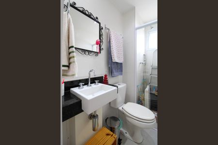 Apartamento à venda com 75m², 3 quartos e 2 vagasBanheiro