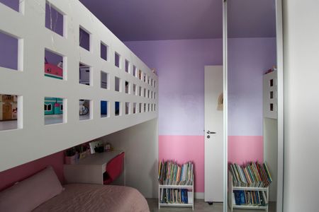 Apartamento à venda com 75m², 3 quartos e 2 vagasQuarto 1 