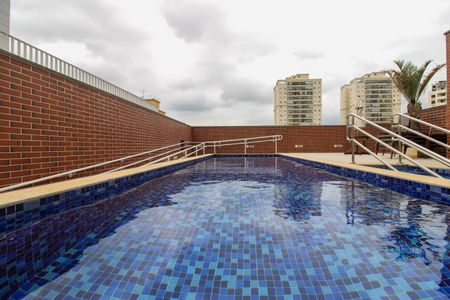 Apartamento à venda com 75m², 3 quartos e 2 vagasPiscina
