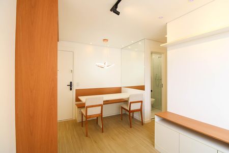 Sala de apartamento à venda com 2 quartos, 41m² em Vila Plana, São Paulo