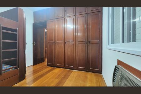 Apartamento para alugar com 111m², 2 quartos e 1 vagaQuarto 2 - Armários