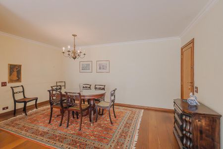 Apartamento para alugar com 112m², 3 quartos e 1 vaga Apartamento para alugar com 112m², 3 quartos e 1 vagaSala