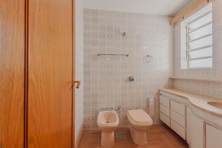 Apartamento para alugar com 112m², 3 quartos e 1 vaga Apartamento para alugar com 112m², 3 quartos e 1 vagaBanheiro da Suíte