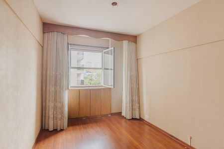 Apartamento para alugar com 112m², 3 quartos e 1 vaga Apartamento para alugar com 112m², 3 quartos e 1 vagaQuarto 2