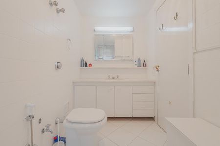 Apartamento para alugar com 112m², 3 quartos e 1 vaga Apartamento para alugar com 112m², 3 quartos e 1 vagaBanheiro