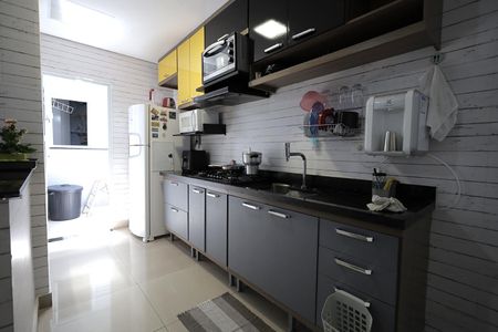 Apartamento para alugar com 100m², 3 quartos e 1 vaga Apartamento para alugar com 100m², 3 quartos e 1 vagaCozinha