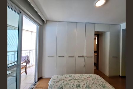 Apartamento à venda com 93m², 3 quartos e 1 vaga Apartamento à venda com 93m², 3 quartos e 1 vagaSuíte