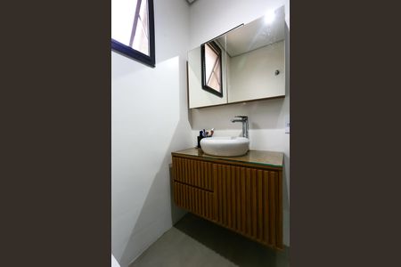 Apartamento para alugar com 100m², 3 quartos e 2 vagasBanheiro da Suíte 1