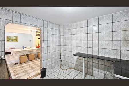 Casa para alugar com 130m², 2 quartos e 1 vaga Casa para alugar com 130m², 2 quartos e 1 vagaCozinha