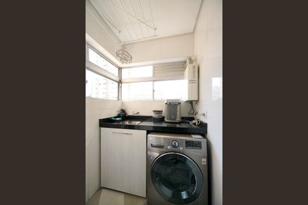 Apartamento à venda com 58m², 2 quartos e 1 vagaÁrea de serviço