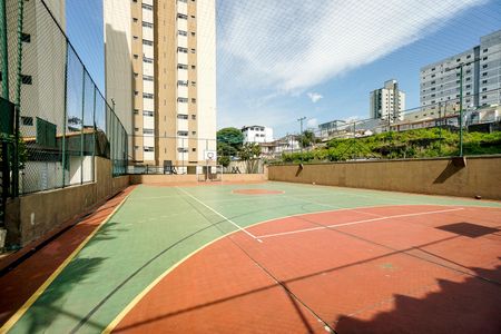 Apartamento à venda com 58m², 2 quartos e 1 vagaQuadra poliesportiva