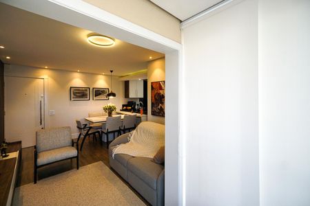 Apartamento à venda com 58m², 2 quartos e 1 vagaVaranda