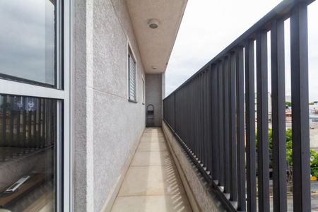 Apartamento à venda com 42m², 2 quartos e 1 vaga Apartamento à venda com 42m², 2 quartos e 1 vagaVaranda