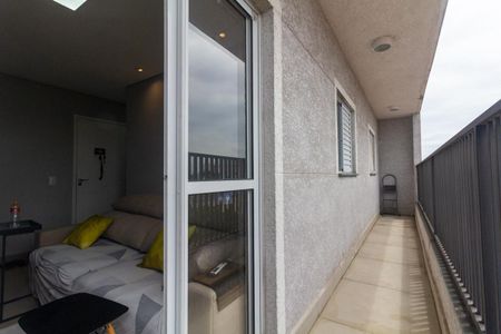Apartamento à venda com 42m², 2 quartos e 1 vaga Apartamento à venda com 42m², 2 quartos e 1 vagaVaranda
