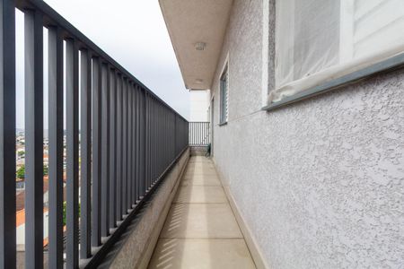 Apartamento à venda com 42m², 2 quartos e 1 vaga Apartamento à venda com 42m², 2 quartos e 1 vagaVaranda