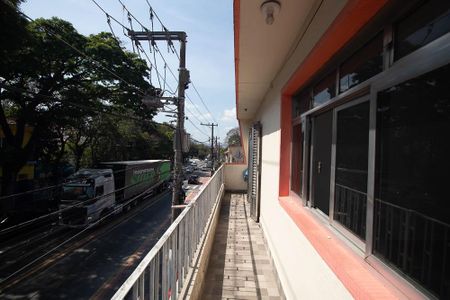 Casa para alugar com 79m², 2 quartos e sem vagaVaranda