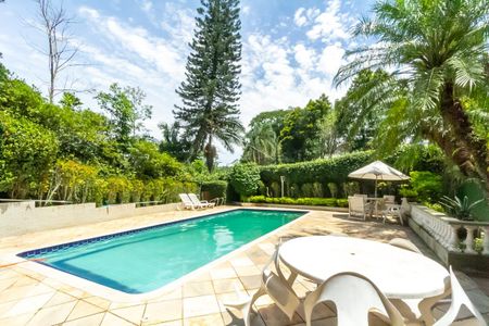 Casa para alugar com 850m², 4 quartos e 3 vagasPiscina