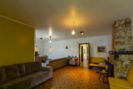 Casa para alugar com 850m², 4 quartos e 3 vagasSala