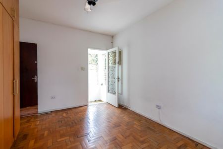 Casa à venda com 375m², 4 quartos e 2 vagasCasa 2 - Quarto 2