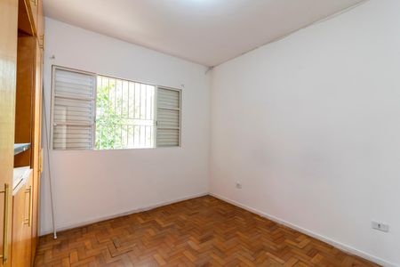 Casa à venda com 375m², 4 quartos e 2 vagasCasa 2 - Quarto 1