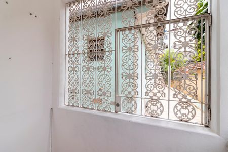 Casa à venda com 375m², 4 quartos e 2 vagasCasa 2 - Varanda do Quarto 2