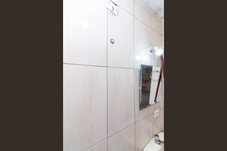 Casa à venda com 375m², 4 quartos e 2 vagasCasa 2 - Banheiro 1