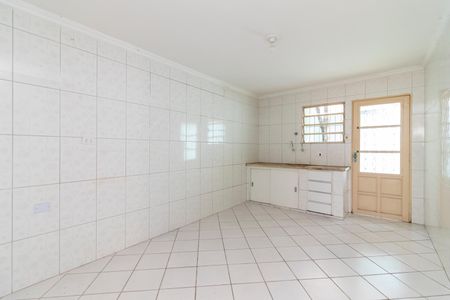 Casa à venda com 375m², 4 quartos e 2 vagasCasa 1 - Cozinha