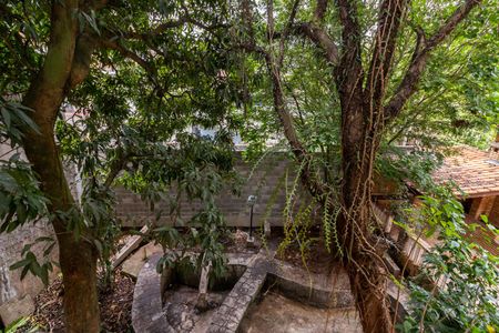 Casa à venda com 375m², 4 quartos e 2 vagasCasa 2 - Quarto 2 (Vista)